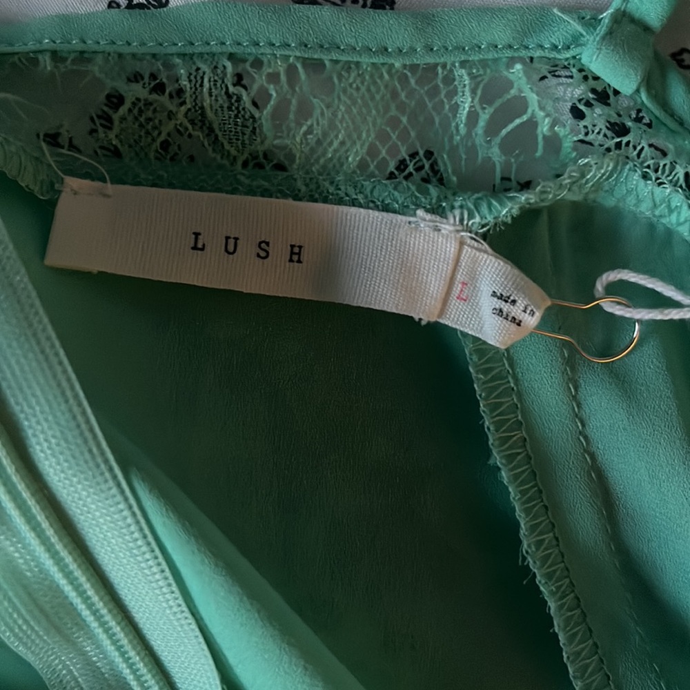 Turquoise lace high-low dress - Picture 7 of 7